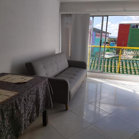Apartamento Centro Guatape, Parque Y Embalse Kültér fotó